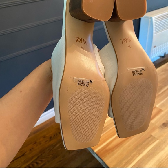 Zara Minimalist Sandals - Picture 3 of 5